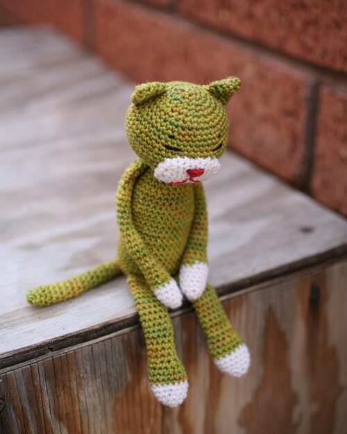 Amineko Crocheted Cat