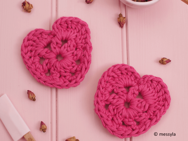 Messyla Crochet Heart