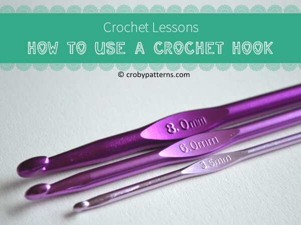 How to use a crochet hook