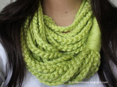 Chain Loop Circle Scarf
