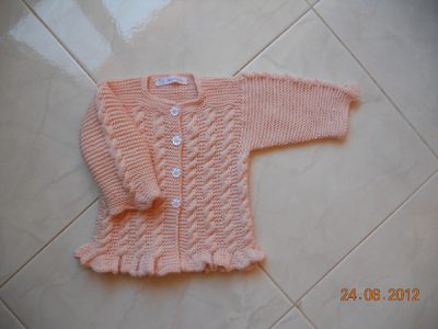 Cable pink cardigan