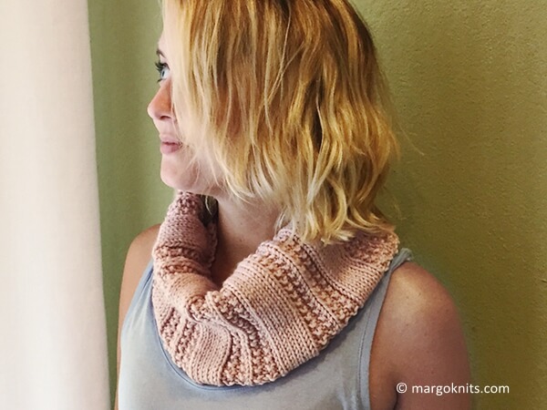 TEXTURED KNIT PURL COWL