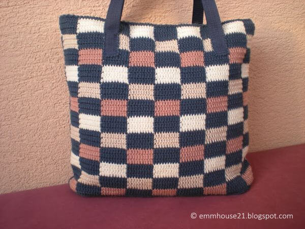 Tapestry crochet bag