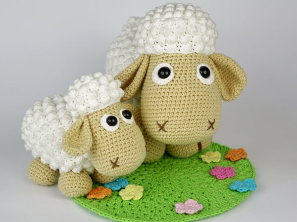 Sheep Wolli and Lamb Lucky Crochet Pattern