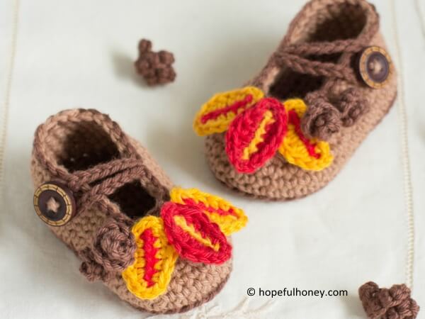 Autumn Oak Baby Booties