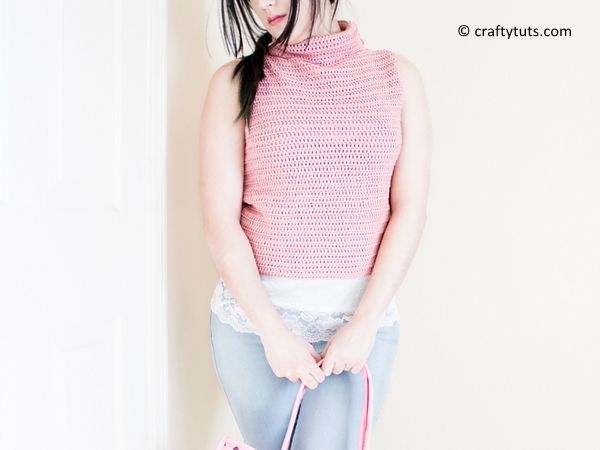 Basic Turtleneck Top