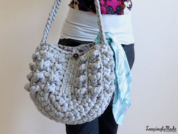 chunky t-shirt crochet tote