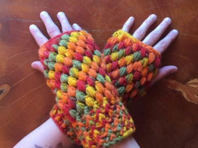 Puff Stitch Fingerless Gloves Pattern