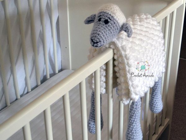 Play Sheep Crochet Baby Blanket
