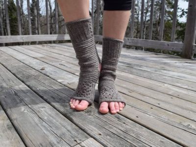 yoga crochet socks