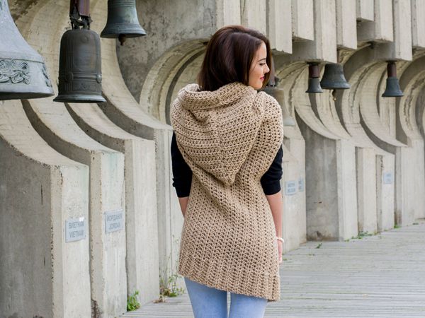 The Merinda Hooded Vest