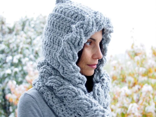 Cable Pixie Hood Scarf
