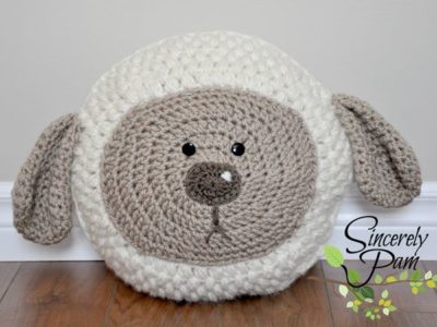 crochet Little Lamb Pillow free pattern