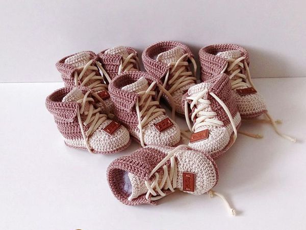 crochet Baby First Shoes free pattern