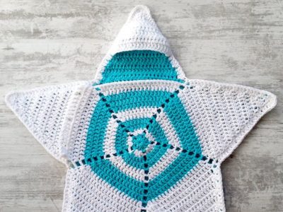 crochet Baby Star Blanket Wrap Cozy free pattern
