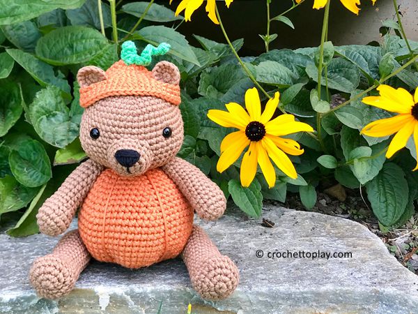 crochet Pumpkin Patch Bear free pattern