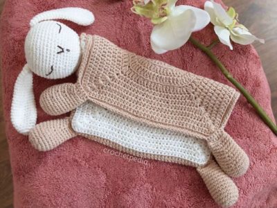 crochet Sleepy Bunny Lovey free pattern