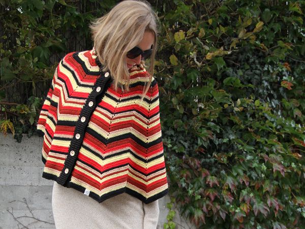 crochet Marigold Poncho easy pattern