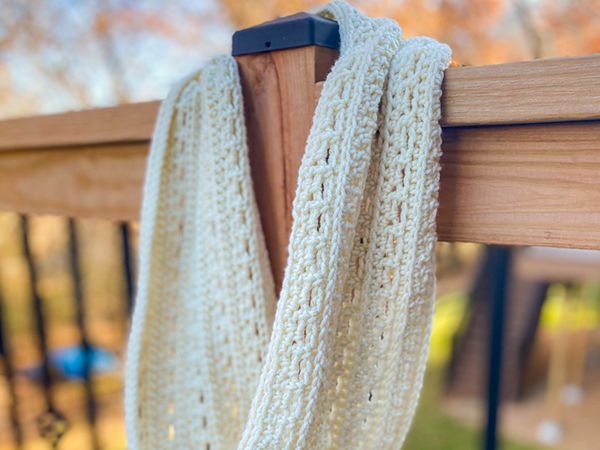 Uppercross Infinity Cowl