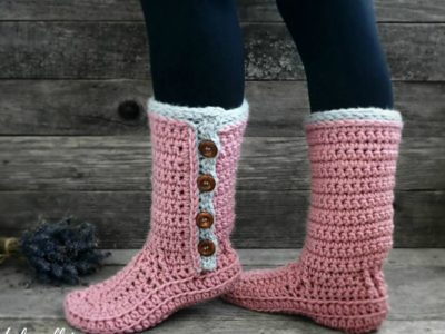 crochet Women Buttoned Slipper easy pattern