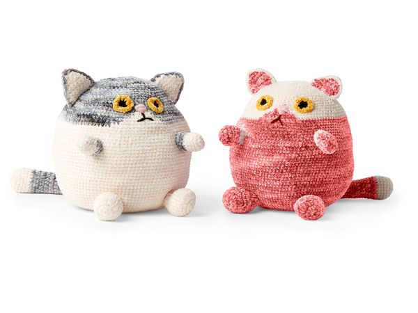 FAT CAT CROCHET STUFFIE free pattern