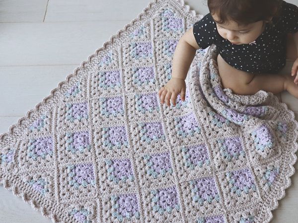 crochet Modern Mitered Granny Square Blanket easy pattern