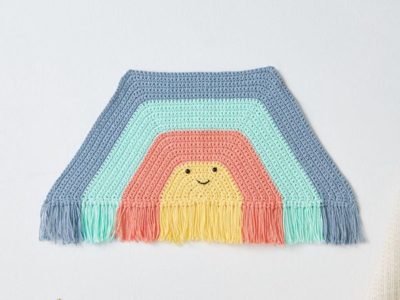crochet RAINBOW TUNNEL WALL HANGING free pattern