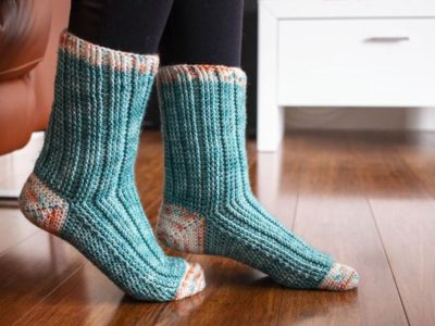 crochet Segue Socks easy pattern