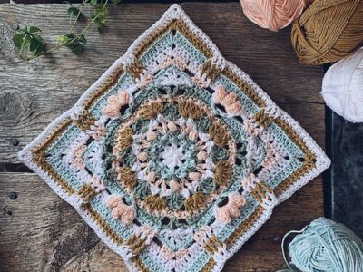 crochet Patch Of Poises Square free pattern