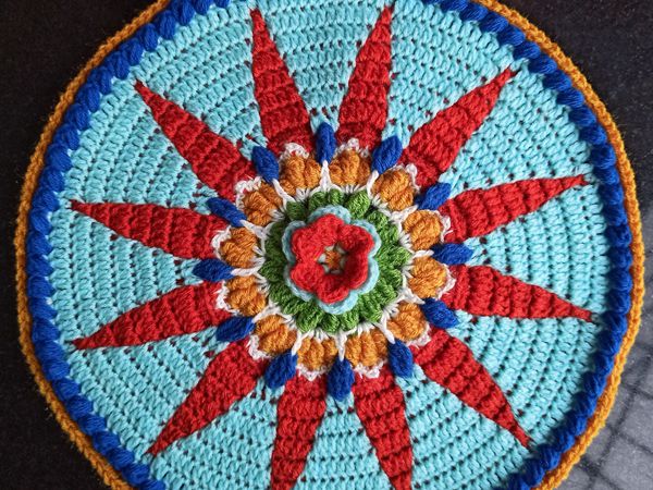 crochet Sunshine Mandala free pattern
