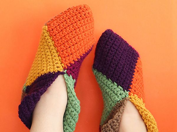 crochet Harlequin Slippers free pattern