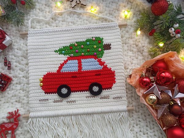 crochet Christmas Red Car Wall Hanging easy pattern