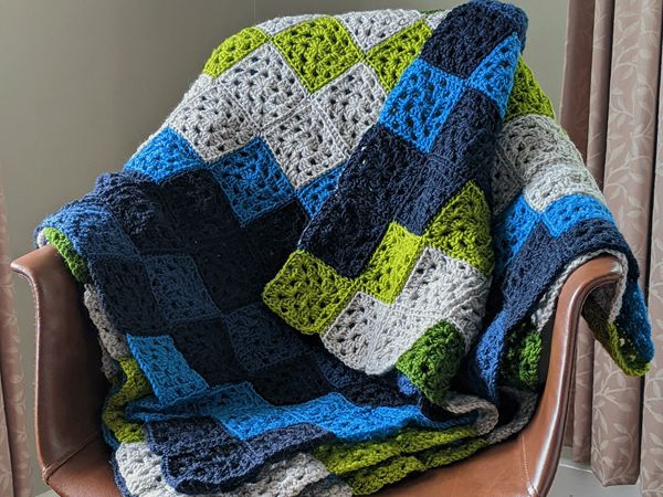 crochet Topographic Baby Blanket free pattern
