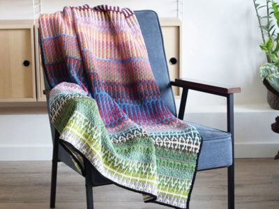 crochet A Very Rainbow Blanket free pattern