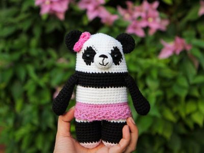 crochet Polly the Panda free pattern