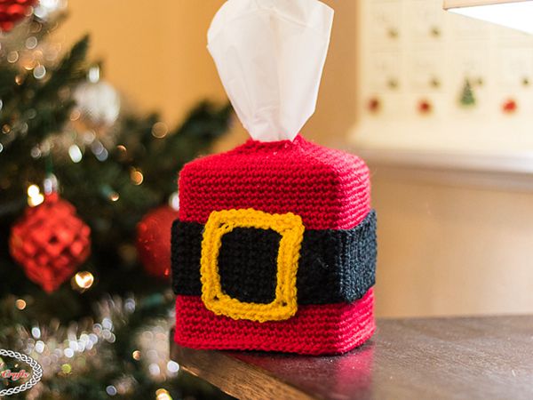 crochet Santa Belt Tissue Box Cover free pattern