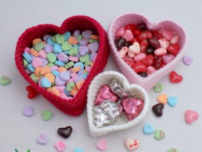 crochet Heart Nesting Baskets easy pattern