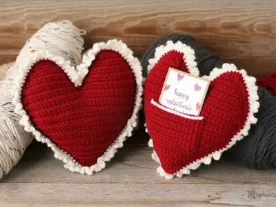 crochet Heart Pillow free pattern