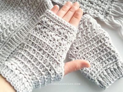 crochet Star Stitch Fingerless Gloves free pattern