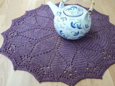 crochet Diamonds Doily free pattern