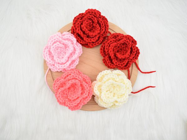 crochet Camellia flower free pattern
