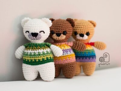 crochet Rainbow Teddy free pattern
