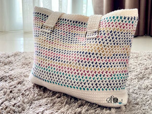 crochet Cotton Candy Tote Bag free pattern