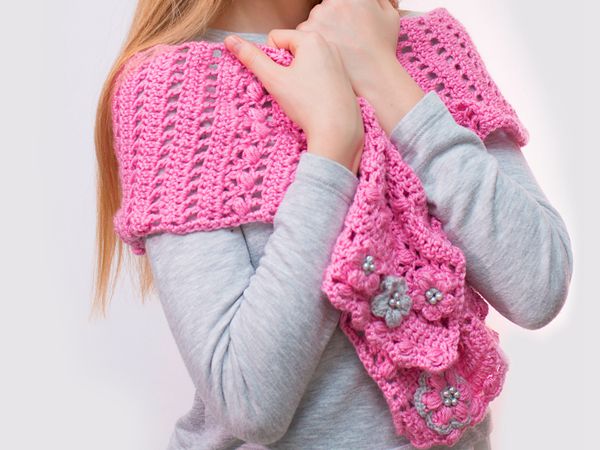 crochet Spring Blossom Scarf free pattern