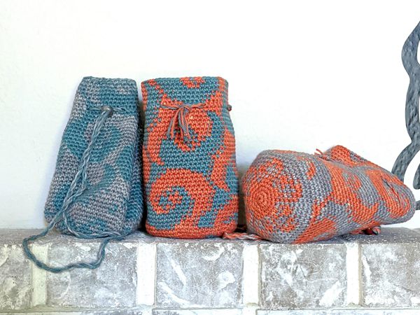 crochet Wave Breaker Bag free pattern