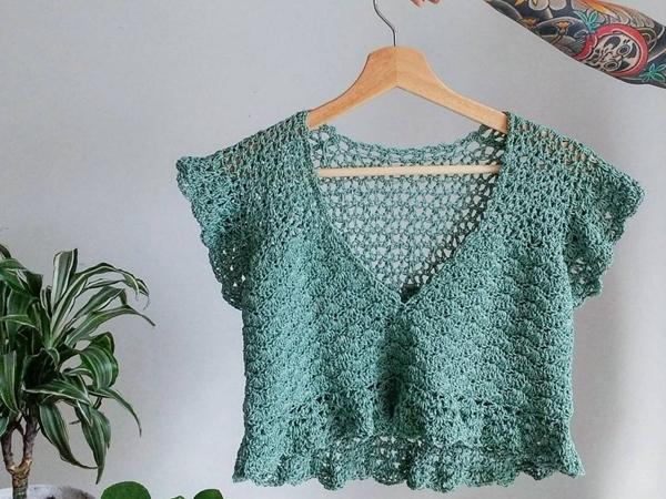crochet Buttercup Top easy pattern
