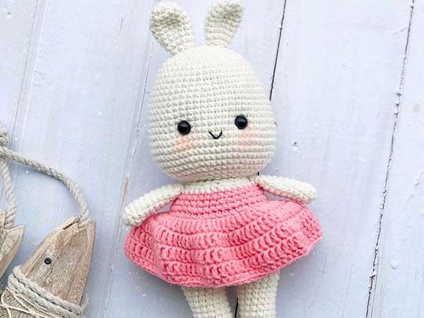 crochet Little Bunny Nina Amigurumi free pattern