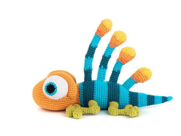crochet Albert the Longisquama Amigurumi easy pattern
