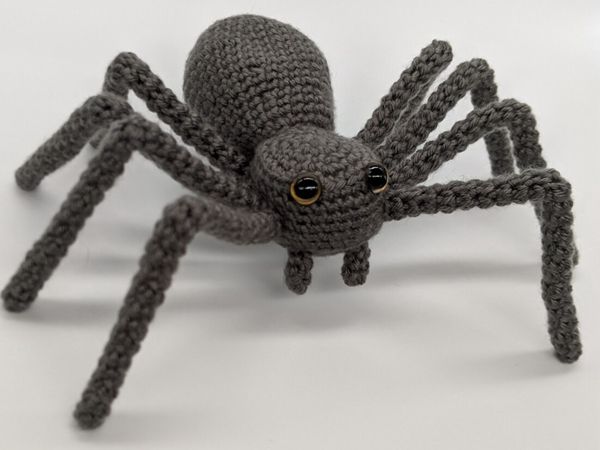 crochet Oscar the Spider easy pattern