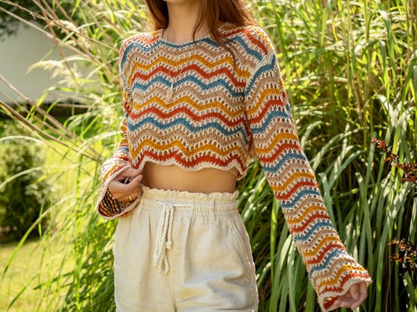 Wavy Crochet Sweater easy pattern